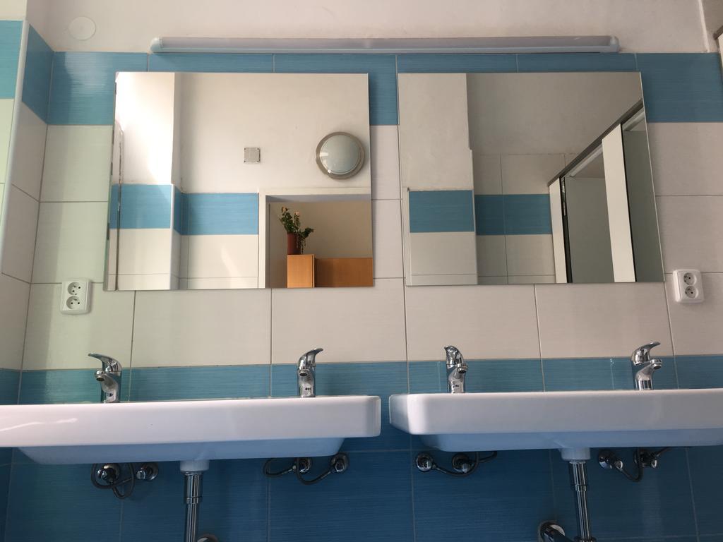 Chichilli Hostel Vienna Luaran gambar
