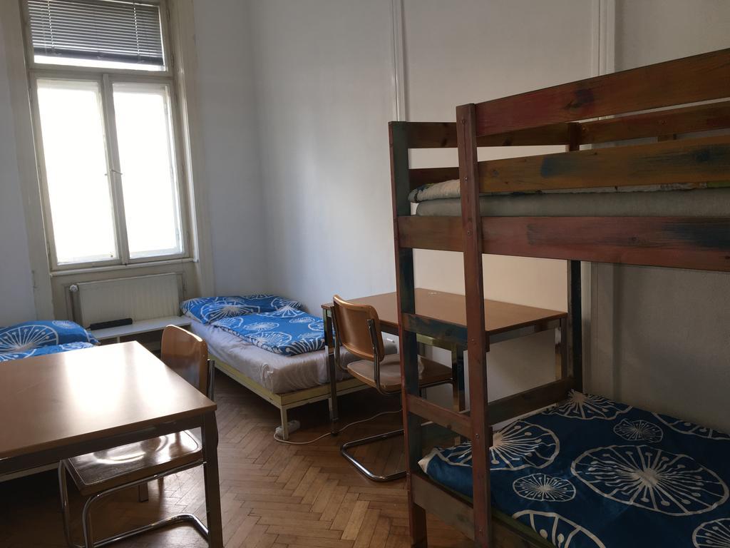 Chichilli Hostel Vienna Luaran gambar