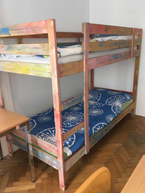 Chichilli Hostel Vienna Luaran gambar