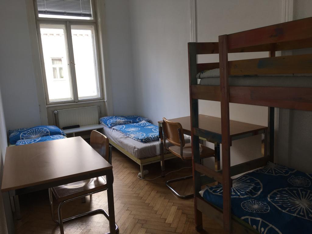 Chichilli Hostel Vienna Luaran gambar