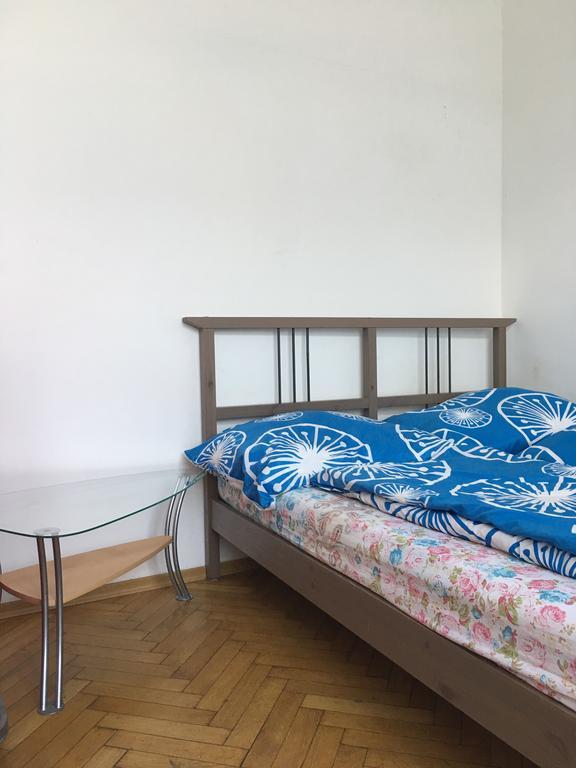 Chichilli Hostel Vienna Luaran gambar